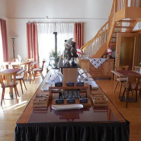 Bed & Breakfast Garni Haus Am Berg Lam