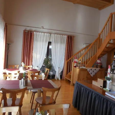 Garni Haus Am Berg * Lam
