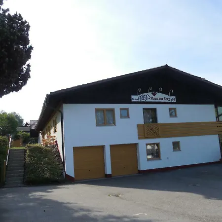 Bed & Breakfast Garni Haus Am Berg