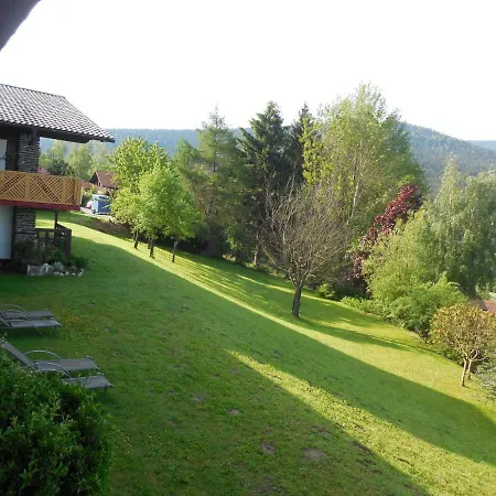 Bed & Breakfast Garni Haus Am Berg Lam
