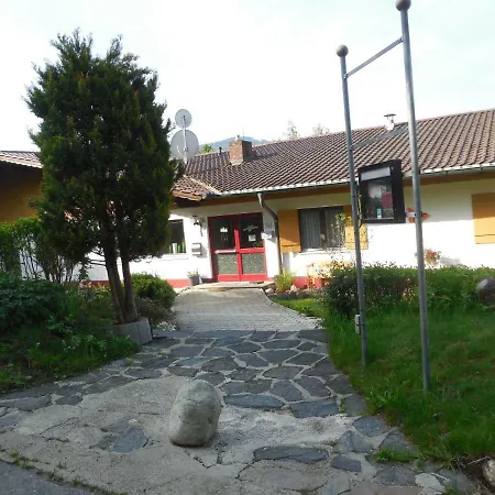 Garni Haus Am Berg * Lam