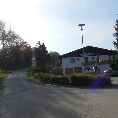 Garni Haus Am Berg Bed & Breakfast
