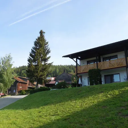 Garni Haus Am Berg Bed & Breakfast