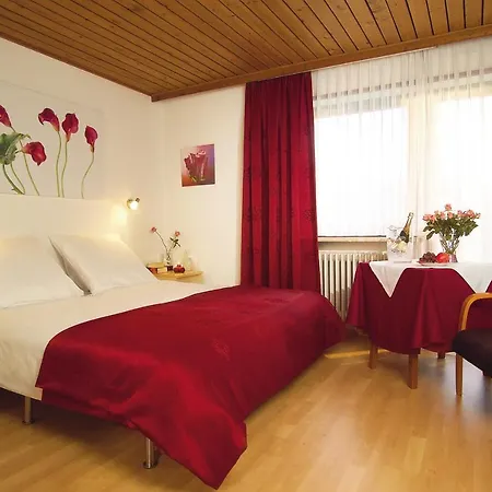 Garni Haus Am Berg Oda ve Kahvaltı Lam