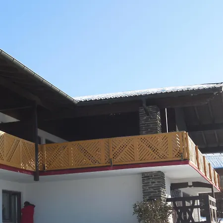 Garni Haus Am Berg Oda ve Kahvaltı
