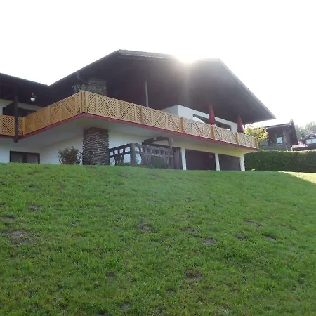 Oda ve Kahvaltı Garni Haus Am Berg Lam