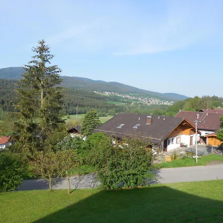 Garni Haus Am Berg Oda ve Kahvaltı *